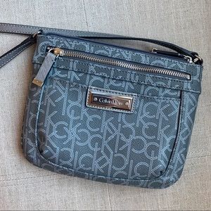 CALVIN KLEIN CROSSBODY